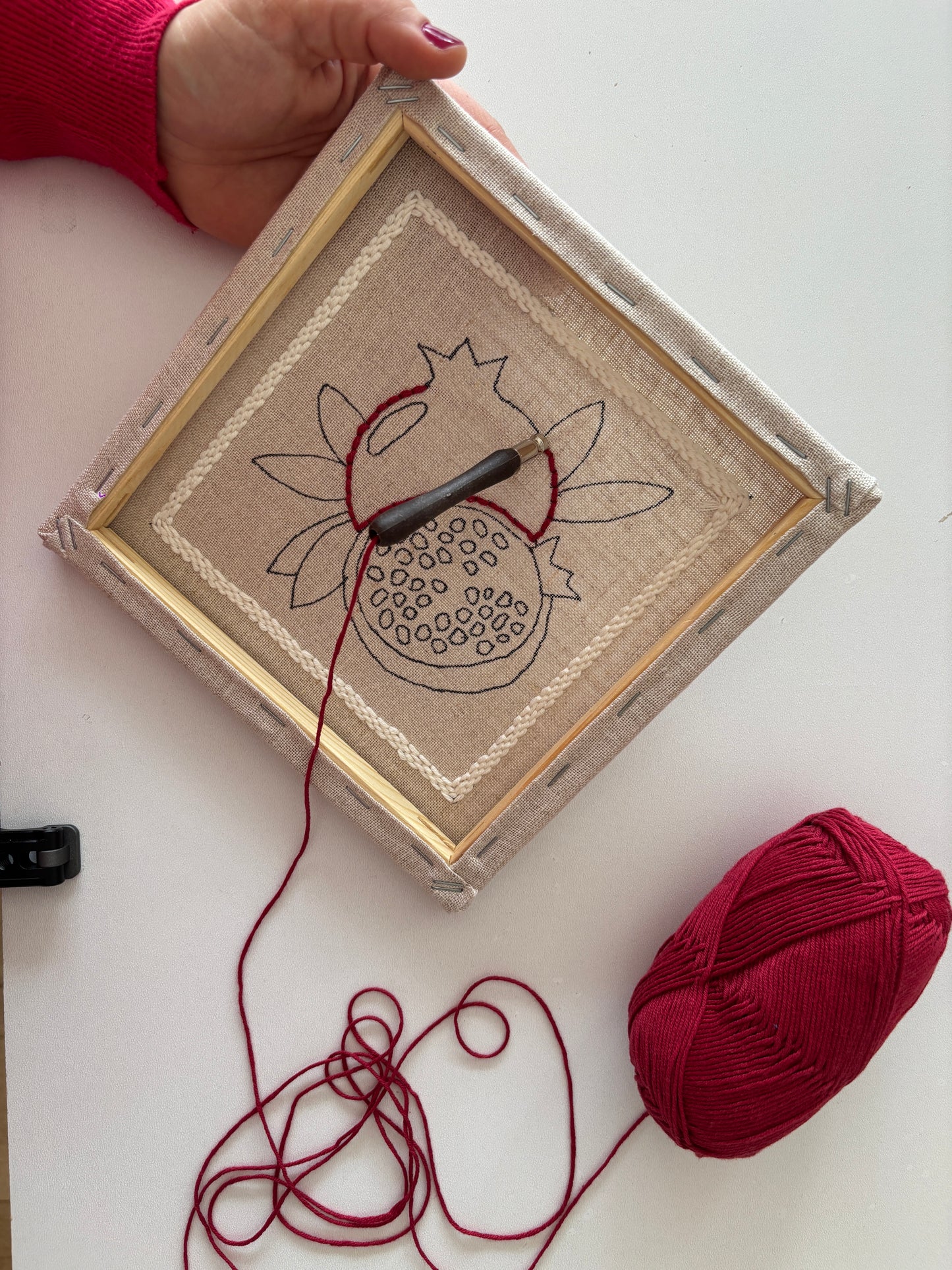 Le grenade - Kit de punch needle
